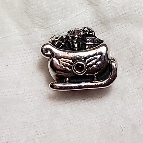 Santa's Sleigh Garnet Charm!! - Picture 2 of 5
